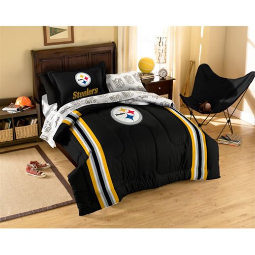 Pittsburgh Steelers bedding comforter and pillow set